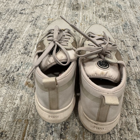 Nike Women’s Court Vision Alta Tan Size 8 - Picture 7 of 8